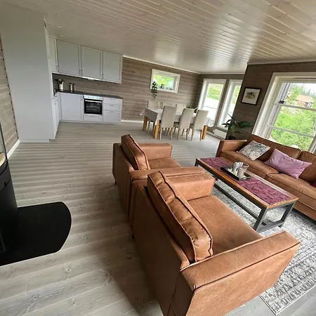 Views And Sunny Days On Norefjell Ferienhaus